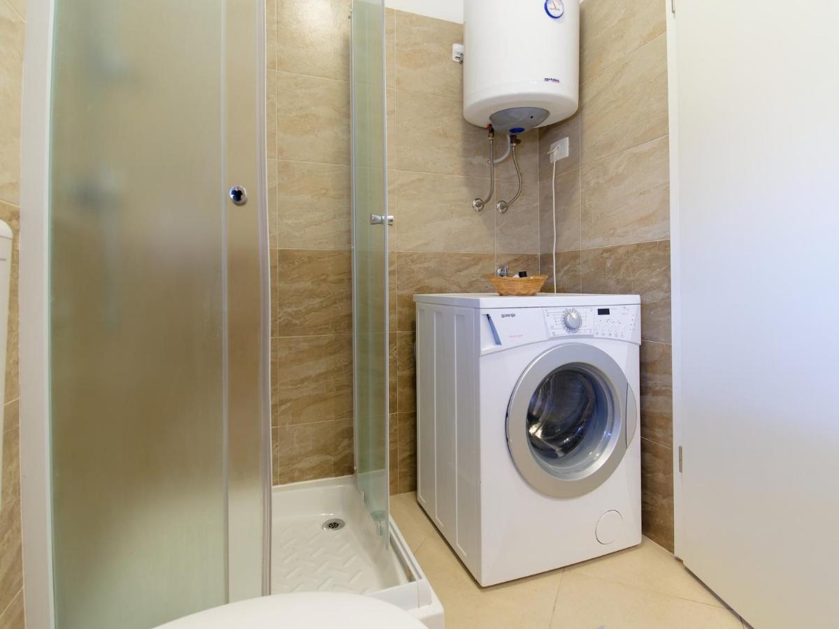 Apartments Goran By Rent Istria Umag Exterior foto